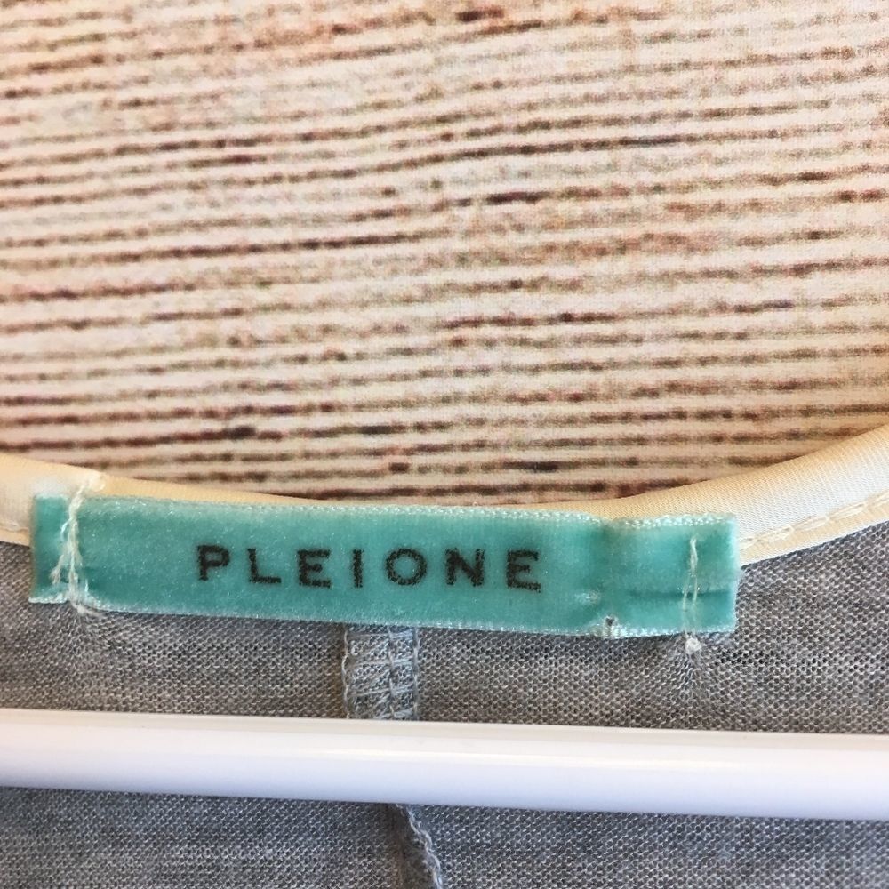 PLEIONE TANK TOP IN GRAY AND CREAM - Picture 5 of 5